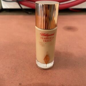 Charlotte tilbury flawless filter